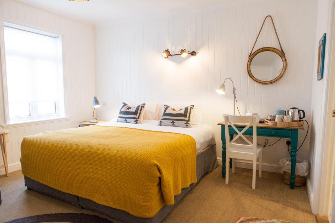 The Victoria Bed and Breakfast Braye Εξωτερικό φωτογραφία