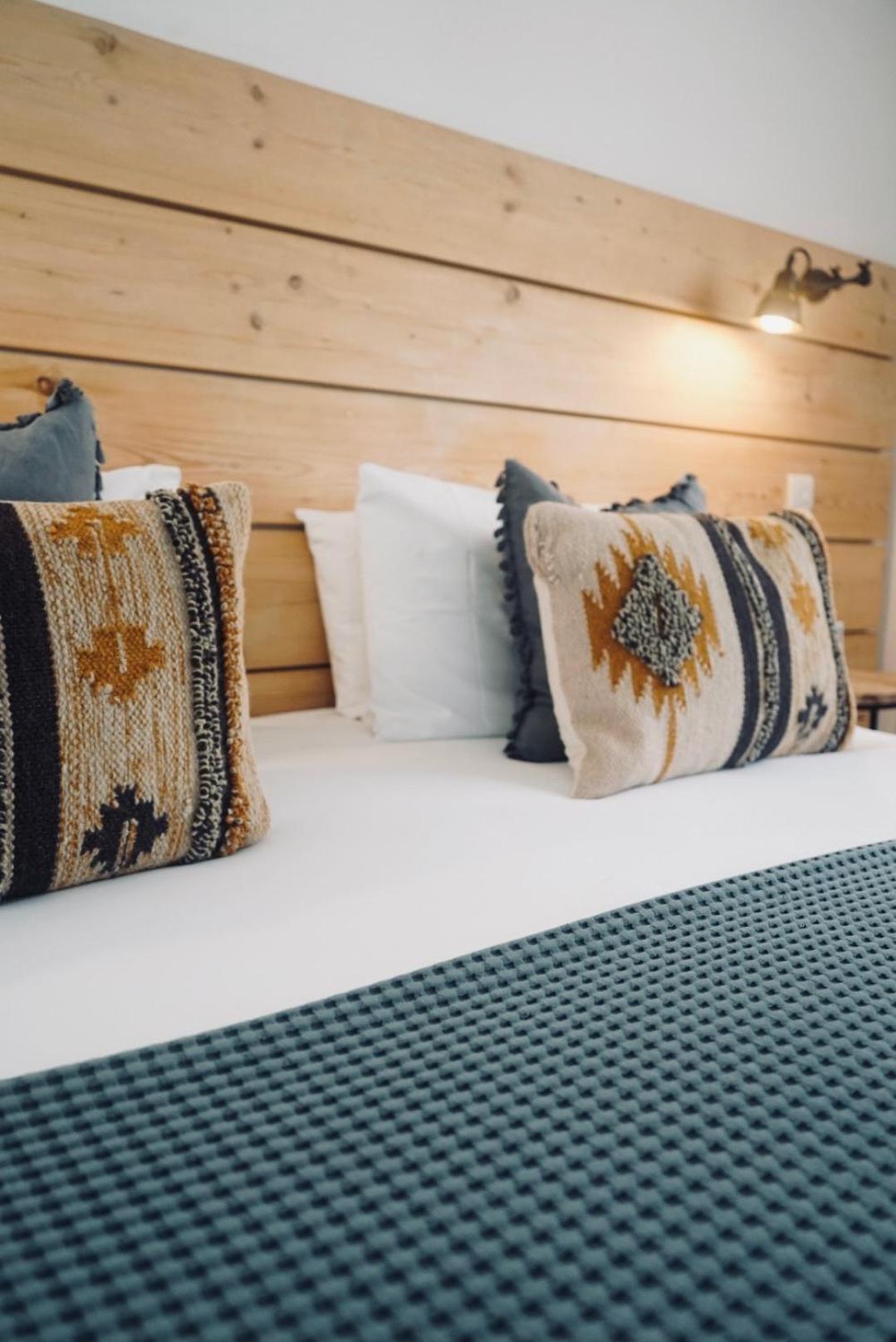 The Victoria Bed and Breakfast Braye Εξωτερικό φωτογραφία